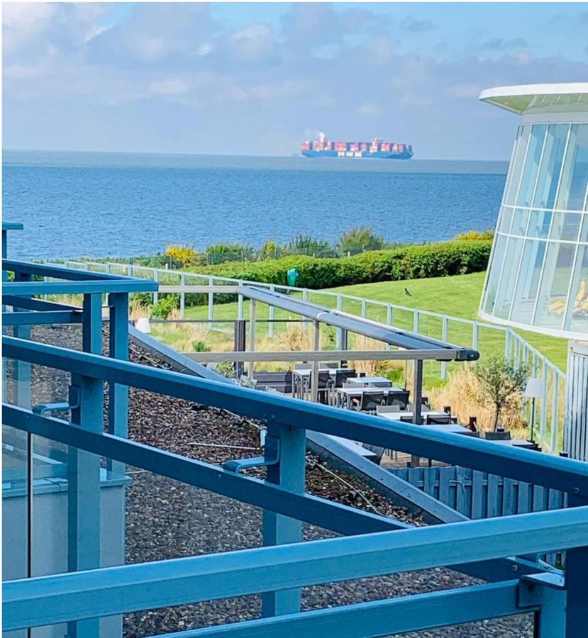 Duhnentraum Bestlage Am Sandstrand, Balkon,Meerblick, Parkplatz, Aufzug, Wlan, Bettwaesche,Handtuecher,Netflix Uvm Cuxhaven Esterno foto