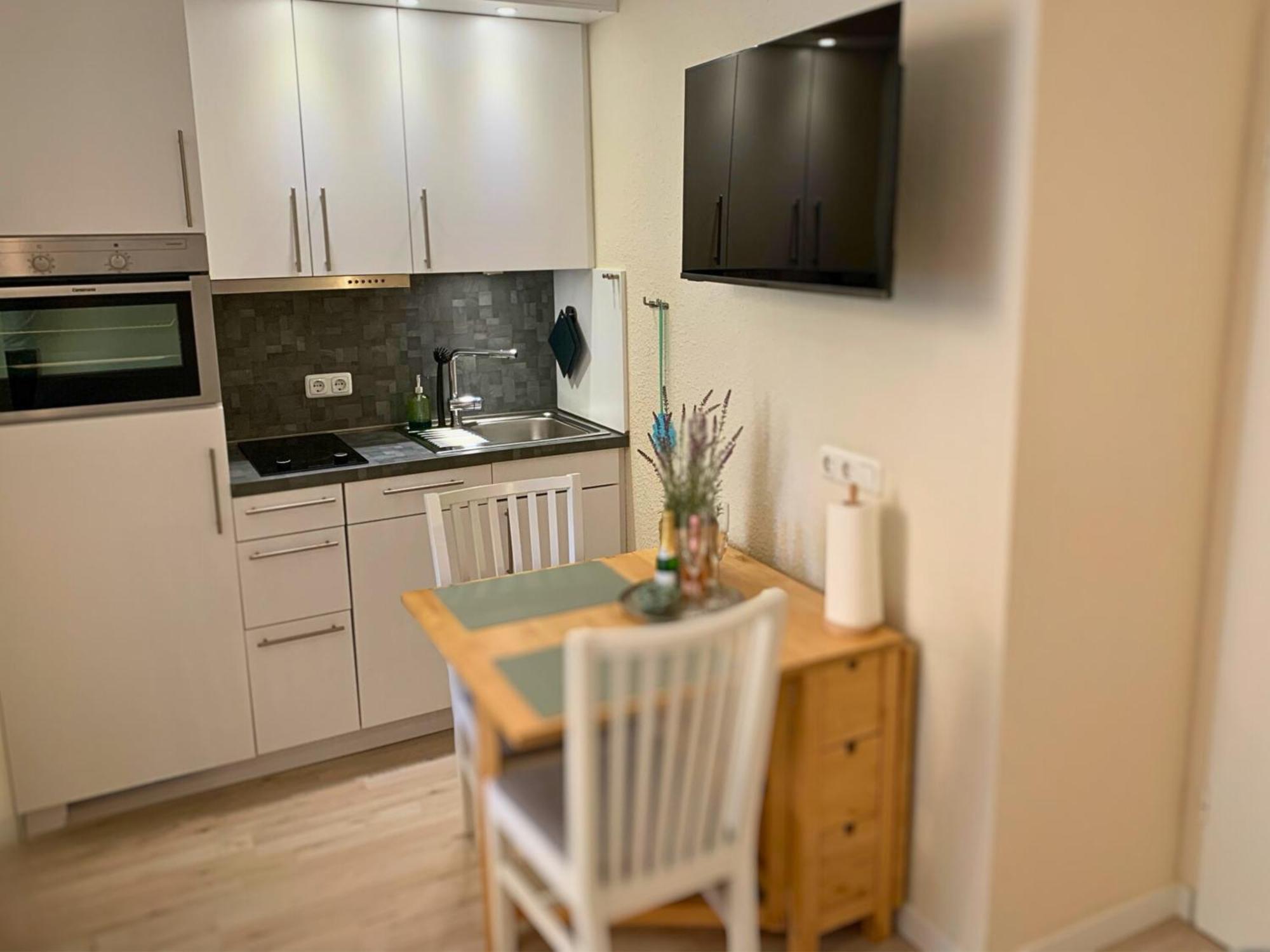 Duhnentraum Bestlage Am Sandstrand, Balkon,Meerblick, Parkplatz, Aufzug, Wlan, Bettwaesche,Handtuecher,Netflix Uvm Cuxhaven Esterno foto